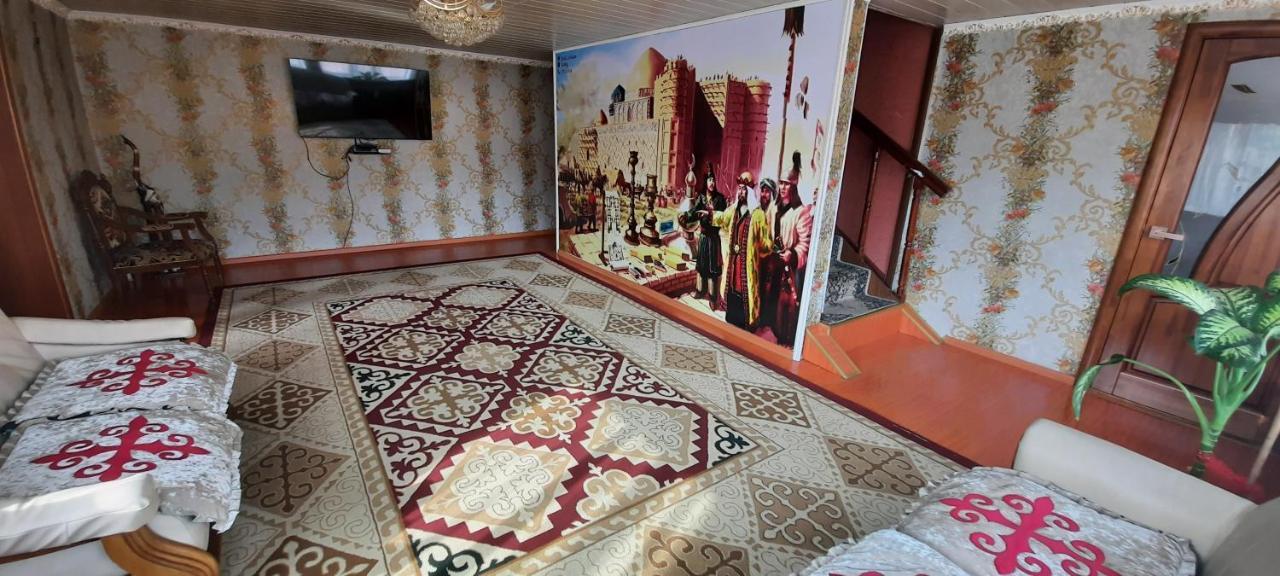 Vip Hostel Turkistan Bagian luar foto