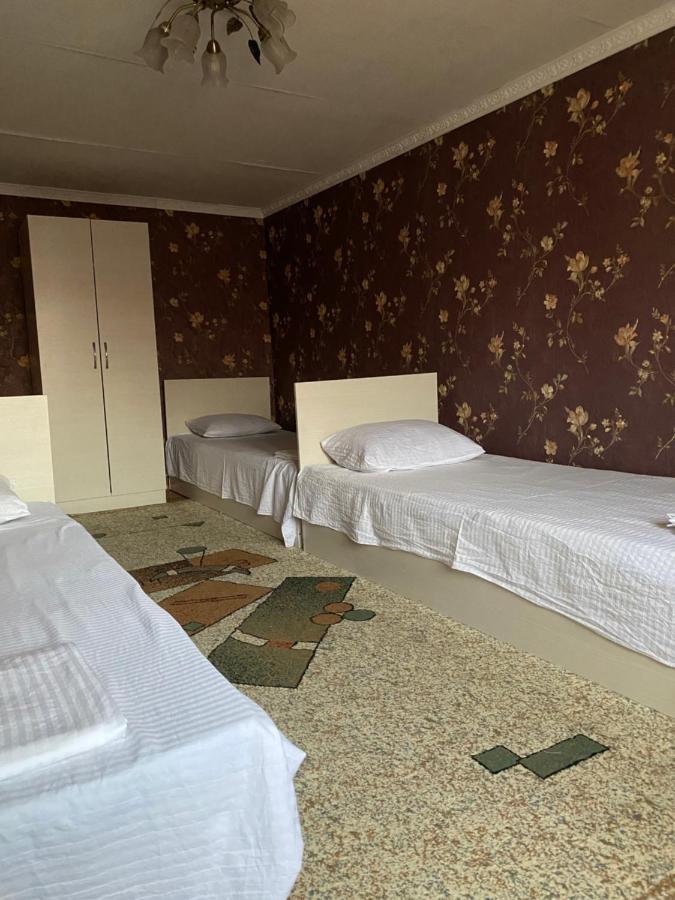 Vip Hostel Turkistan Bagian luar foto